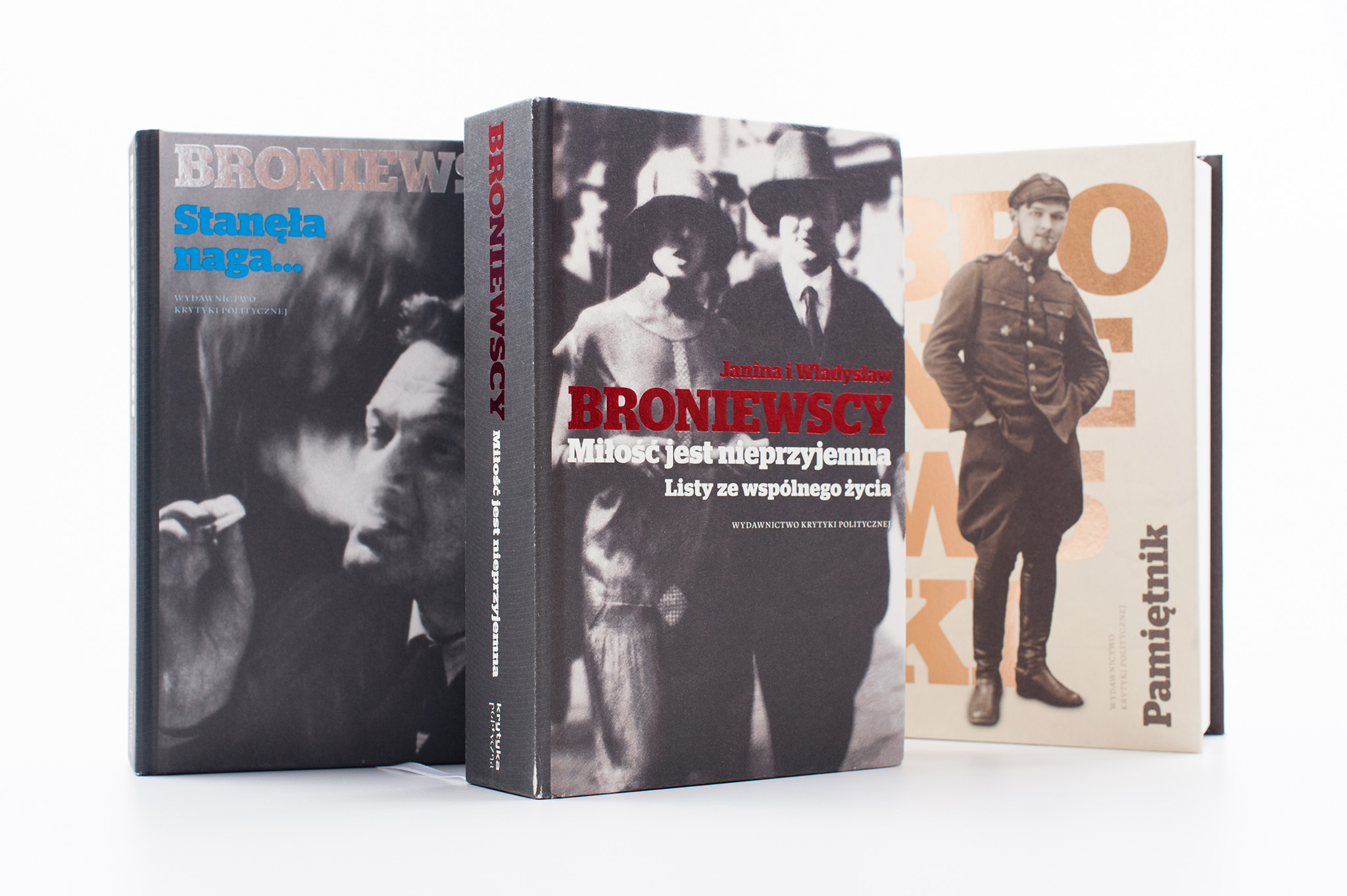 Broniewski_Seria_z_roza_390