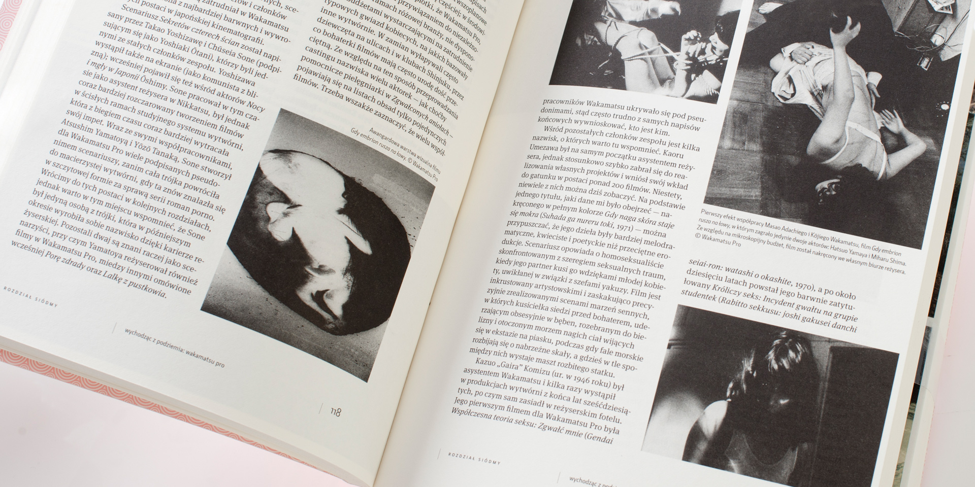 Za_rozowa_kurtyna_04