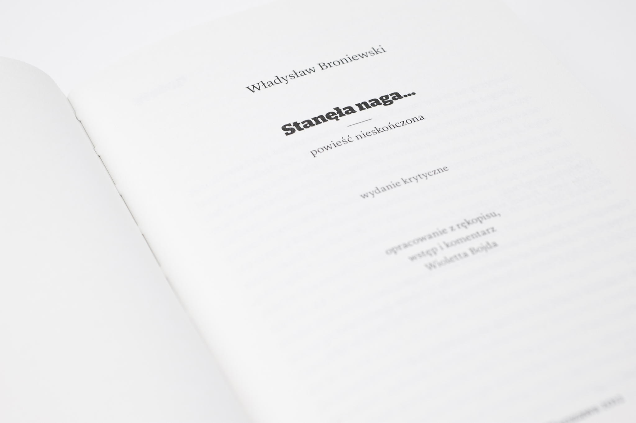broniewski_stanela_naga_029