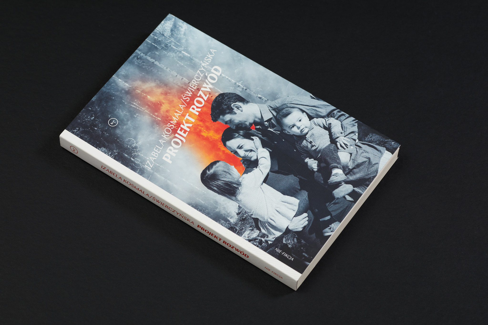 seria_KP0633_Projekt_rozwod_fot.Basia_Budniak_m